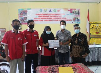 SOSIALISASI & PENYELARASAN KURIKULUM PENGEMBANGAN TEACHING FACTORY (TEFA)DI SMKS DHARMA BHAKTI 4 JAMBI SOSIALISASI & PENYELARASAN KURIKULUM PENGEMBANGAN TEACHING FACTORY (TEFA) DI SMKS DHARMA BHAKTI 4 JAMBI